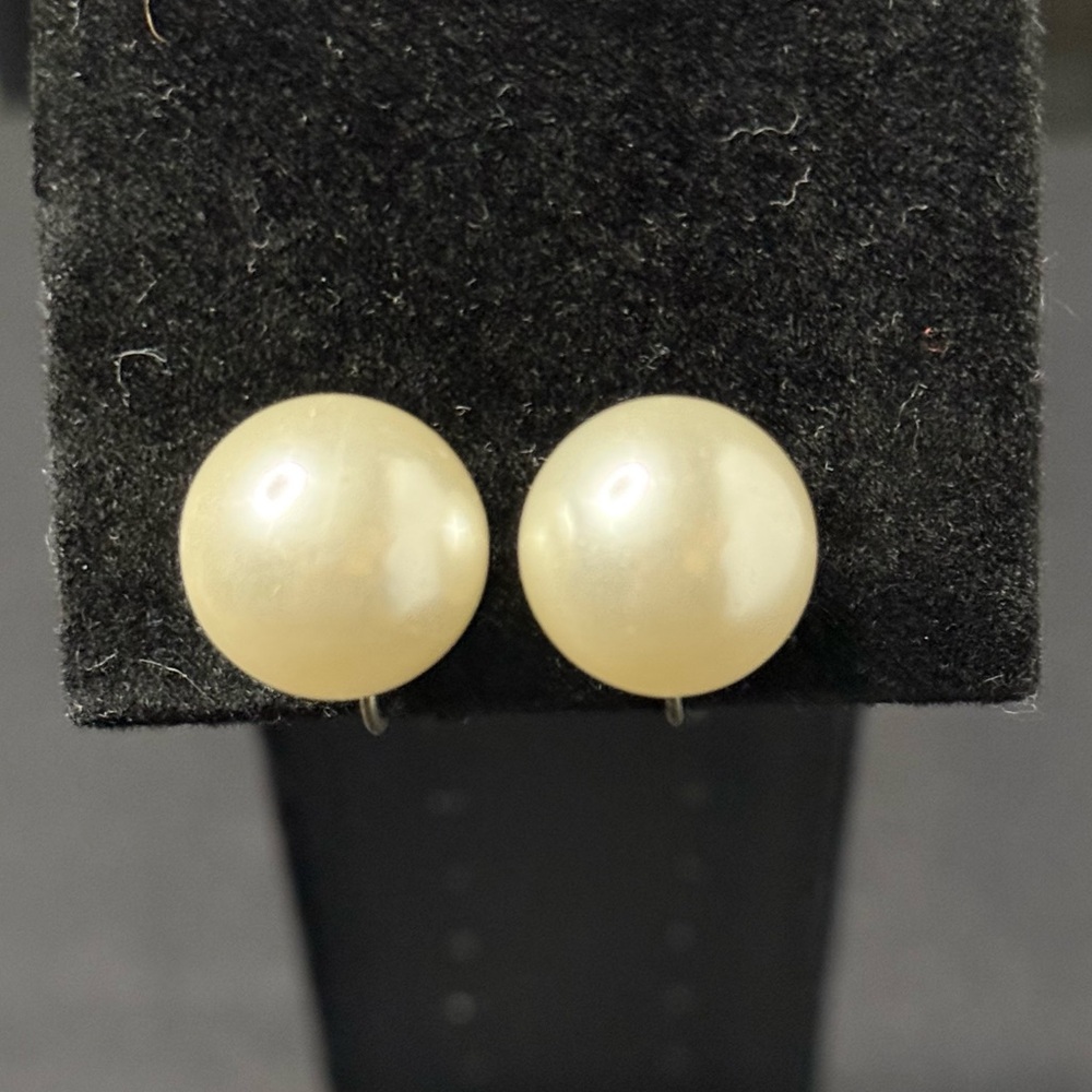 Large Faux Pearl Screw-Back Earrings-Vintage